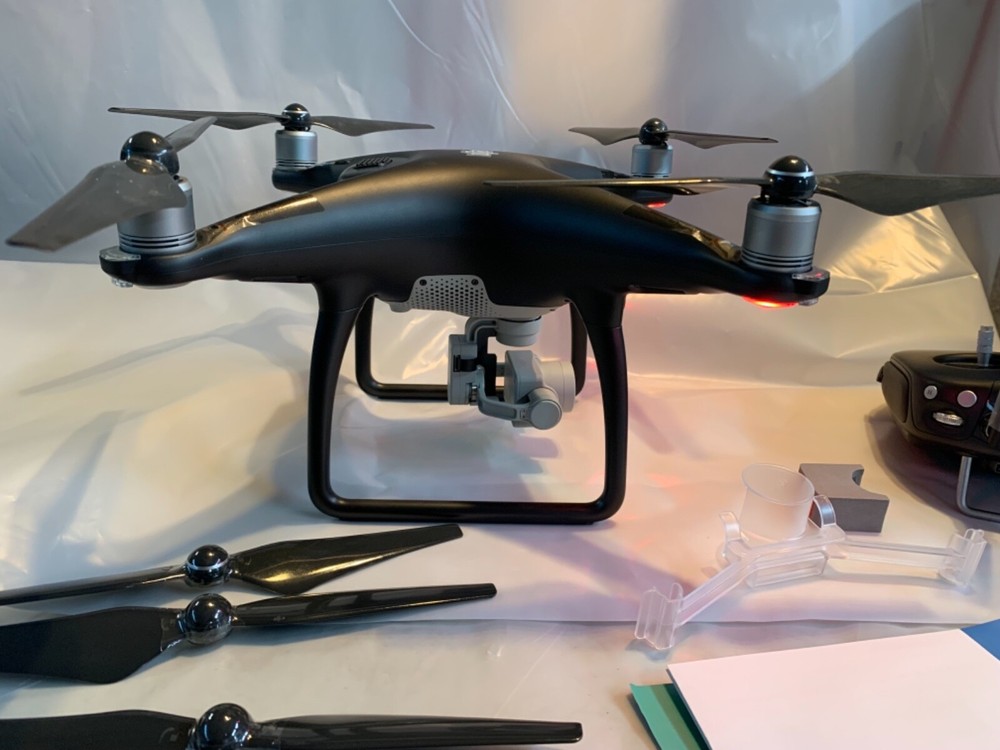 Phantom 4 Black Limited Release