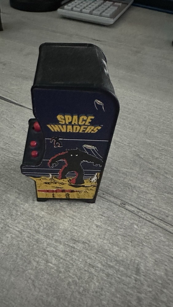 Space Invaders TinyArcade Game by Bandai Namco -Tested Works