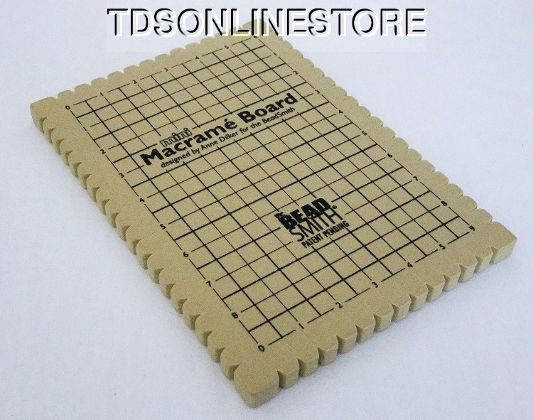 Beadsmith Macrame Board 7.5 x 10.5 Inch