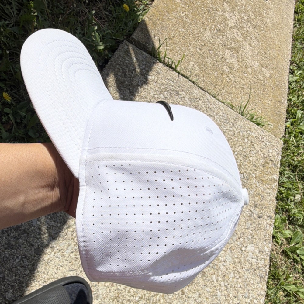 Nike Classic99 Dri-Fit White Black Golf Hat Adjustable Mesh Polyester Logo