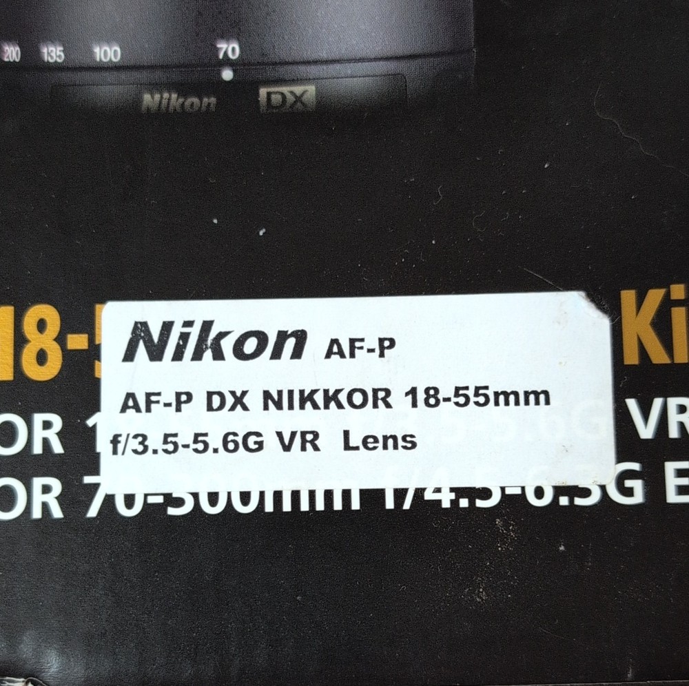 Low shutter count - Nikon D3500 Camera Bundle with 18-55mm Lens + Accessories
