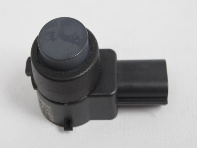 Mopar 1EW63TZZAA Backup Camera Control Module