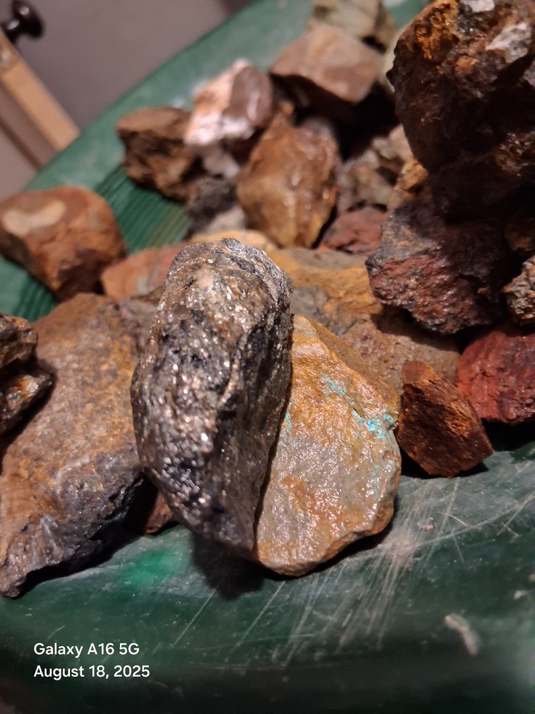 GOLD SILVER AND PLATINUM ORE 1 POUND HIGHLY MINERALIZED SPECIMENS