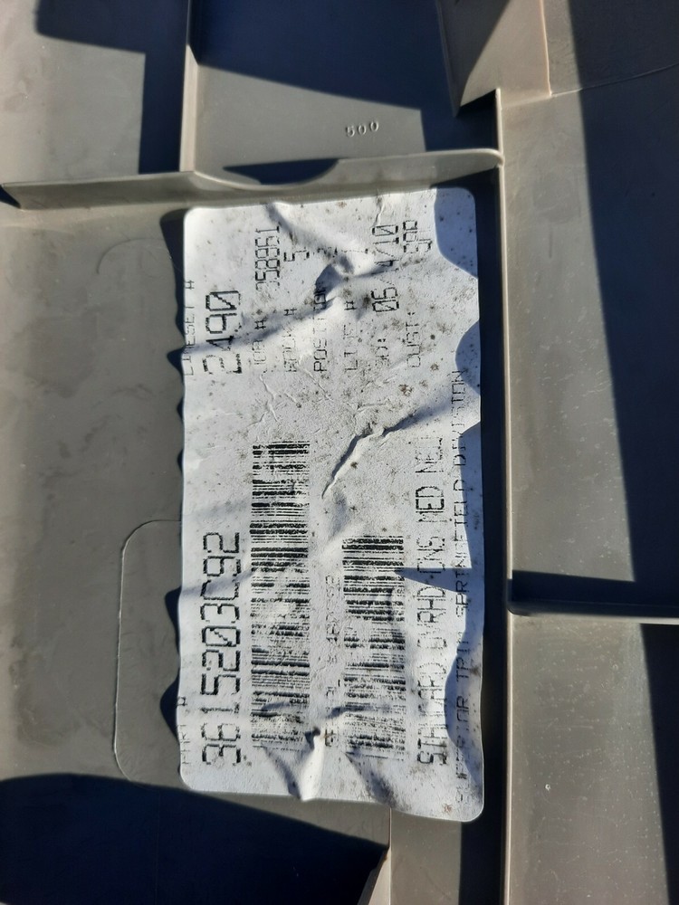 INTERNATIONAL 4300 Overhead Console w/ Visors - 3615203C92