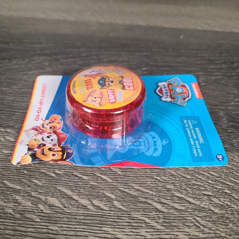 NIB Paw Patrol Light-Up Yo-Yo
