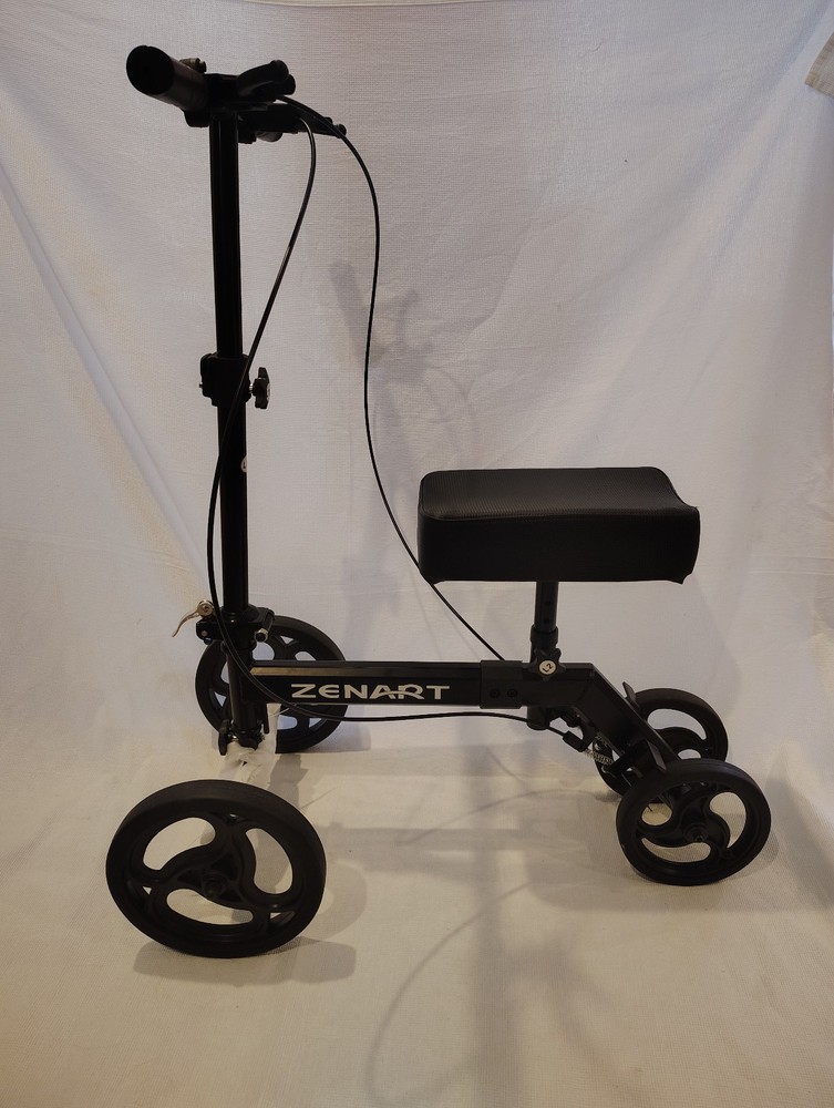 Zenart Steerable Knee Walker - Model No. YF-9002D