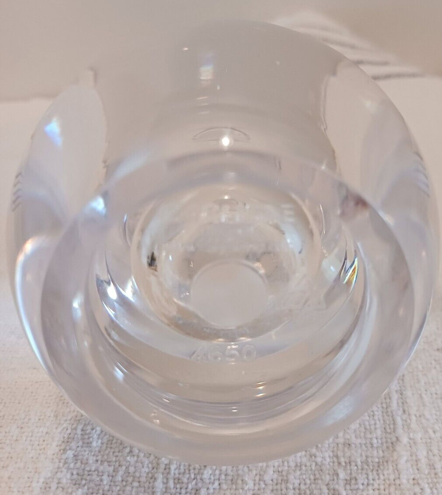 Carlisle Acrylic Vase