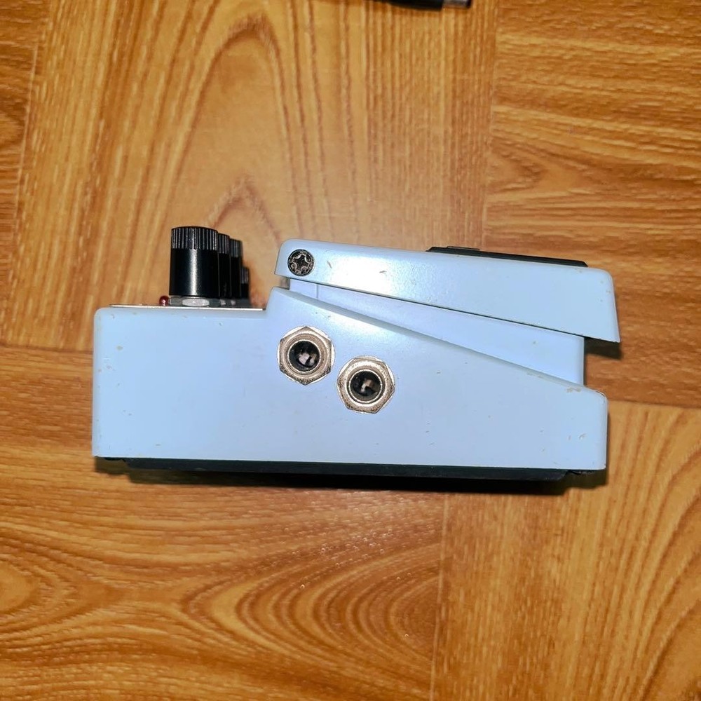 BOSS CE-5 (Chorus Ensemble)