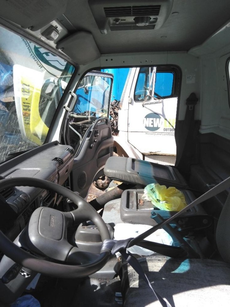 Replaces 2000 ISUZU NPR CAB ,  GA
