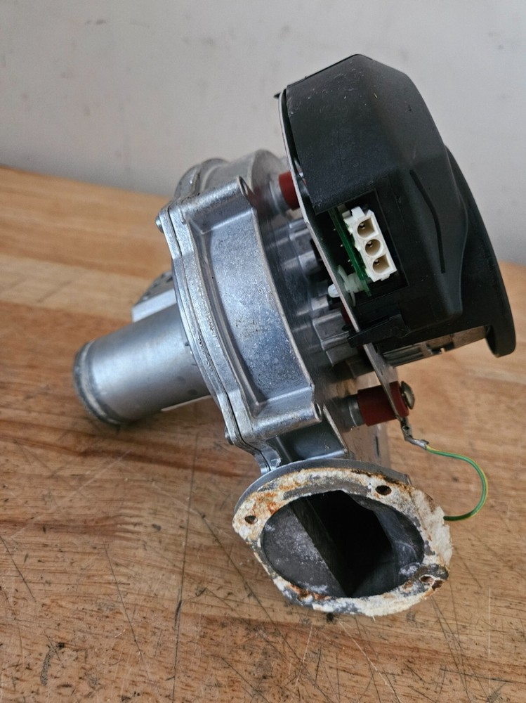 Bradford White 265-44037-00 Blower