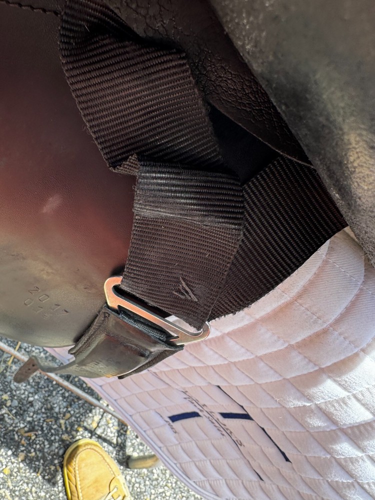 17” (adjustable) Hastilow Bentley Dressage Saddle