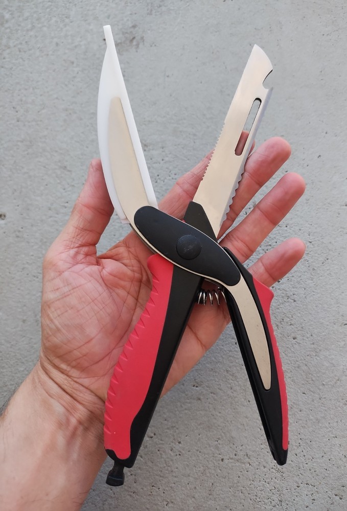 CROFTON KITCHEN SCISSORS COMBO BLADE CUTTING BOARD & KNIFE, EXCELLENT CONDITION!