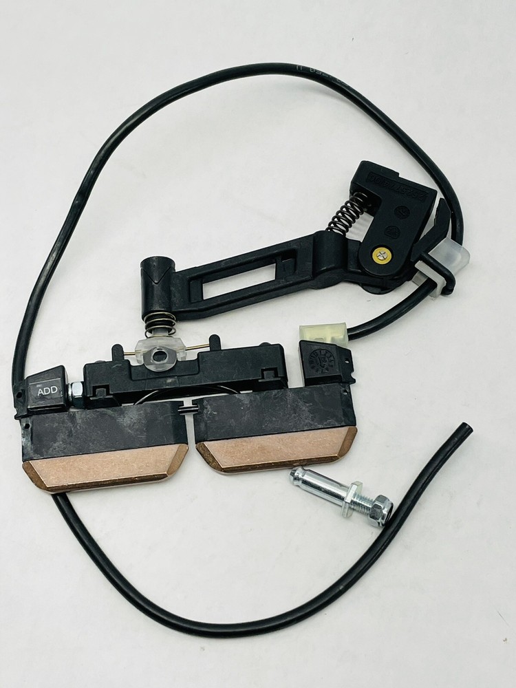 GRIP ASSEMBLY KIT 2525784