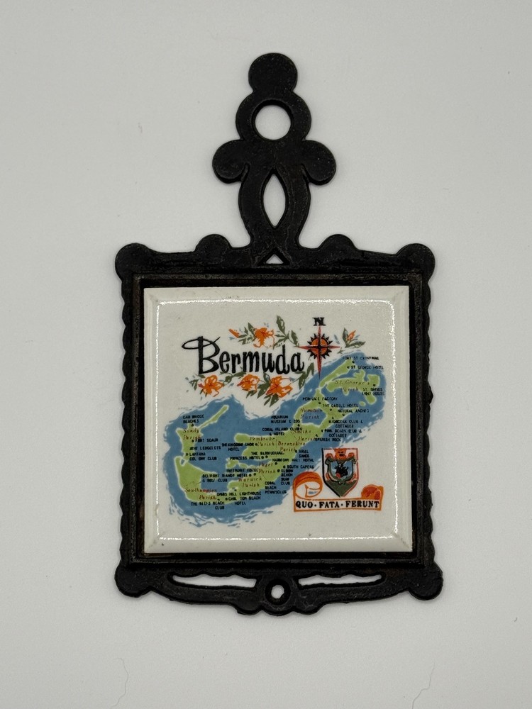 Vintage Cast Iron and Ceramic Bermuda Handled Trivet