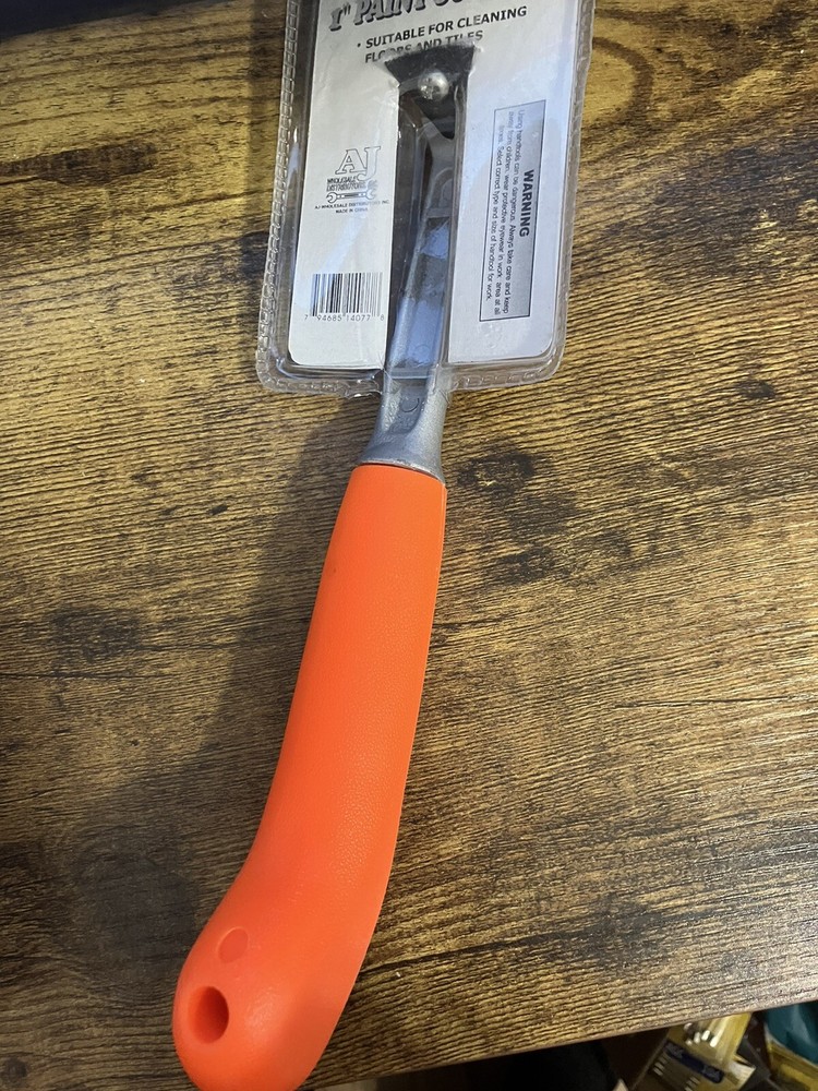 Pitbull 1” Paint Scraper CHIS1110