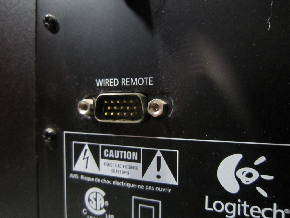 Logitech Z-2300 2.1 THX PC Speaker System Missing Wired Control Pod Remote