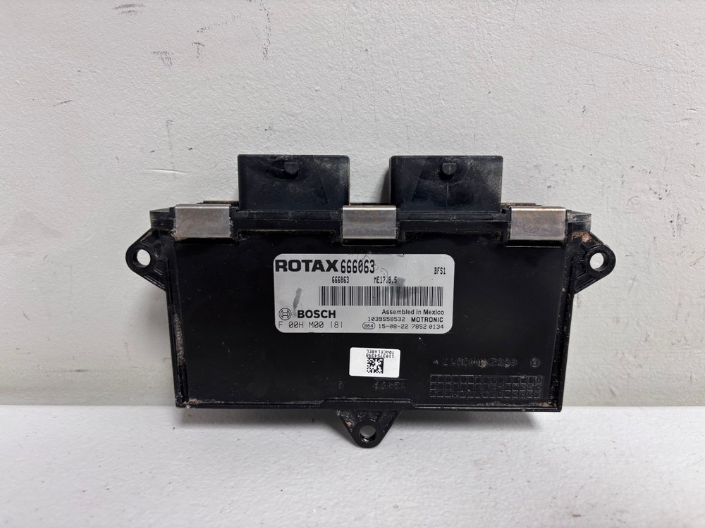 2016 Can-Am Maverick 1000 OEM ECM CDI ECU Computer Box Module 420264809