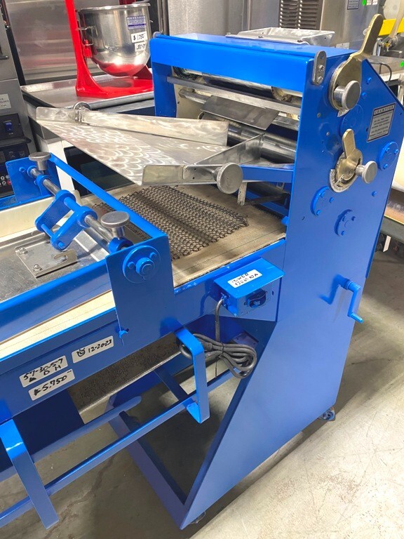 Dough Sheeter/ ACME Model-8 Sheeter and Moulder