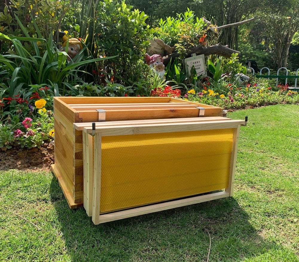 Beekeeping Frame Holder - Durable Steel Tool with Space-Saving Design