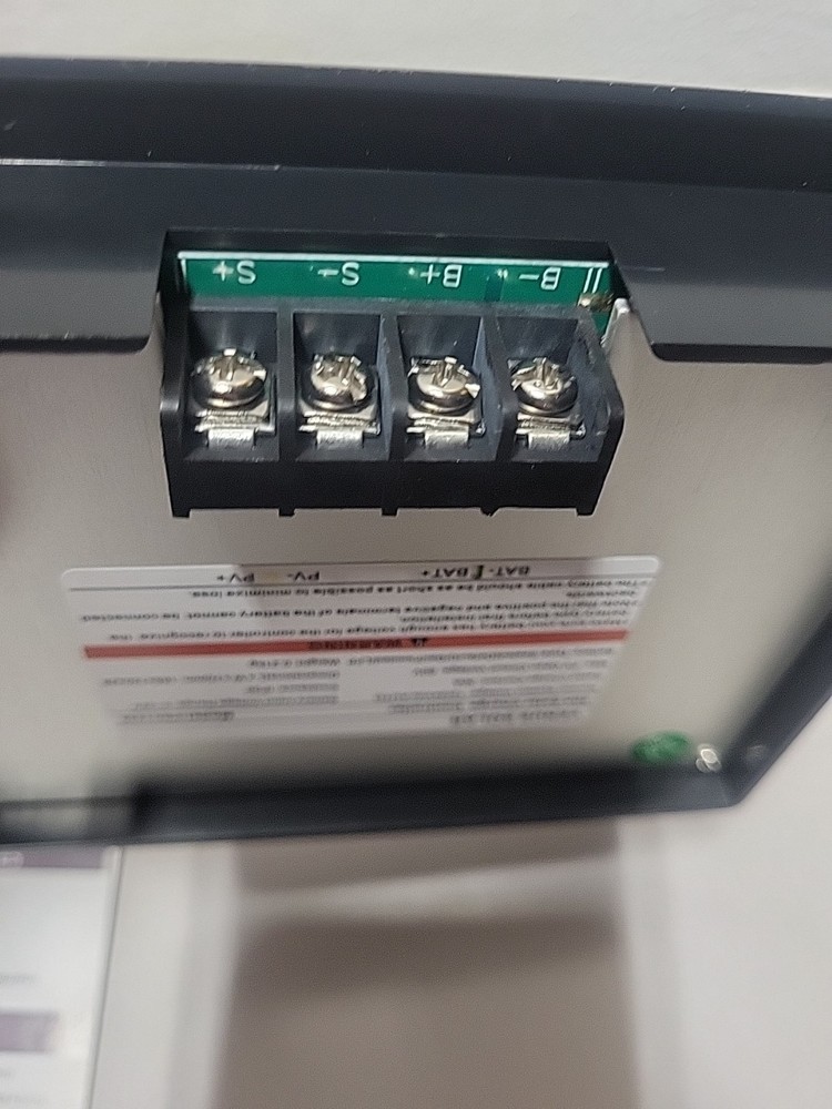 Venus 30 Amp Solar Charge Controller Psc1230