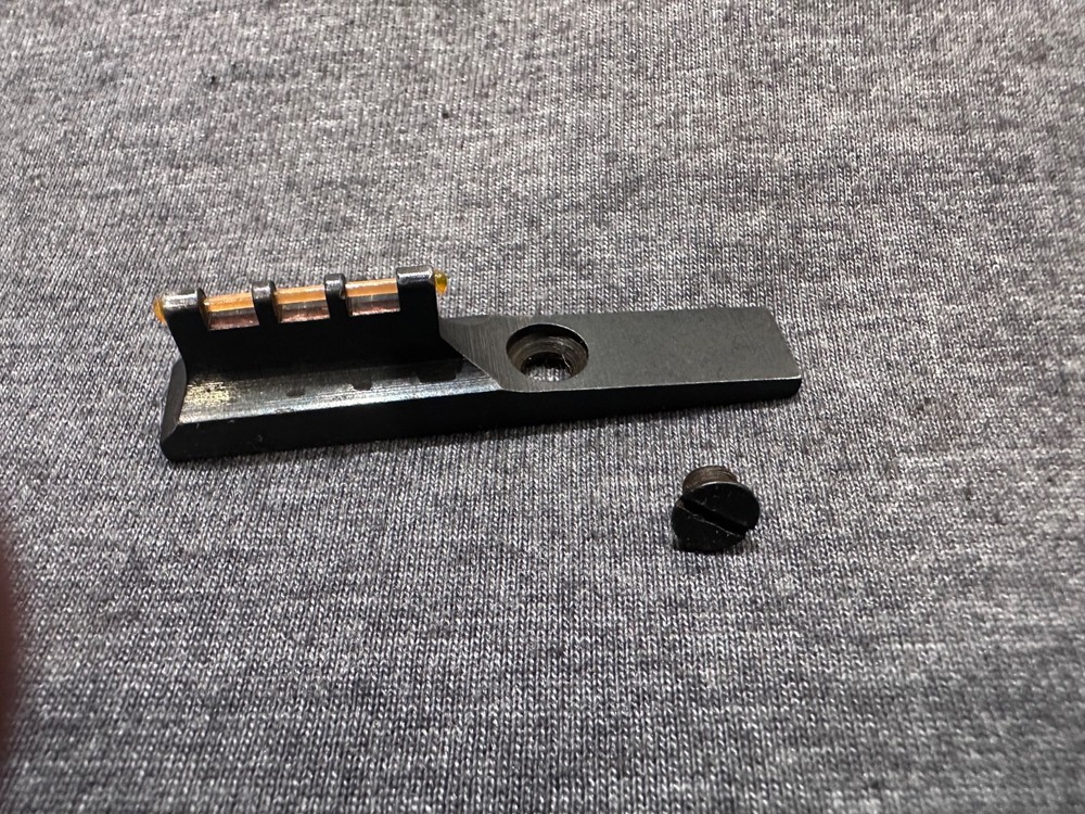 THOMPSON CENTER OMEGA MUZZLELOADER  Front Sight