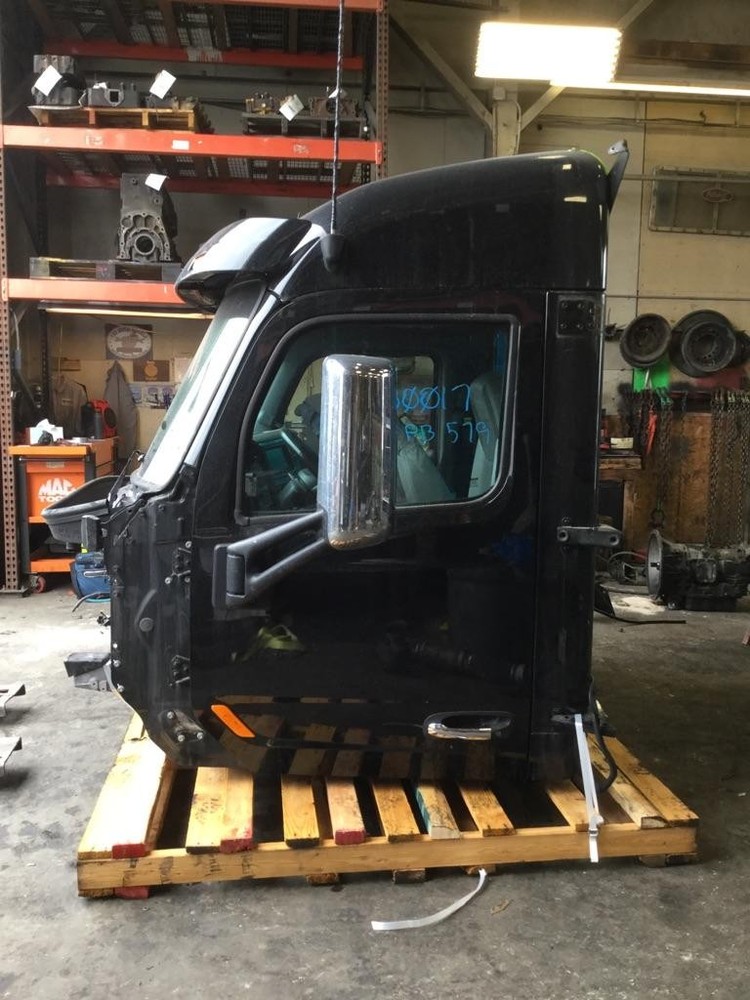Replaces 2016 PETERBILT 579 CAB , WA