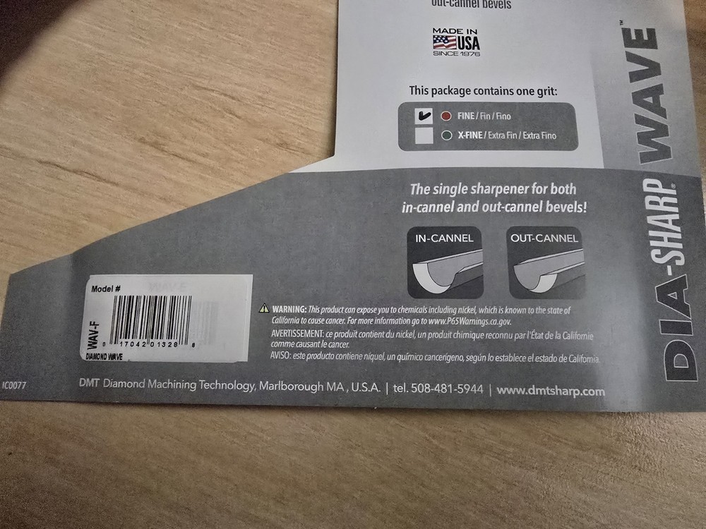 DMT Wave Sharpener Extra Fine – Diamond Knife Sharpener, Tool Sharpening Stone