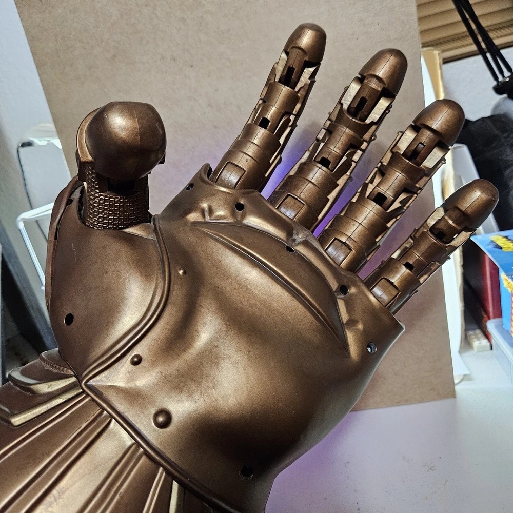 AVENGERS INFINITY GAUNTLET SIGNED 2X BY STARLIN & LIM HASBRO LEGENDS AUTOGRAPHED
