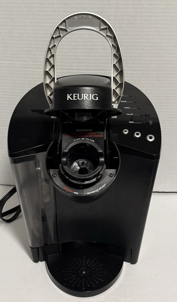 Keurig K40 Single K-Cup Pod Coffee Maker Brewing System Black Works Great!
