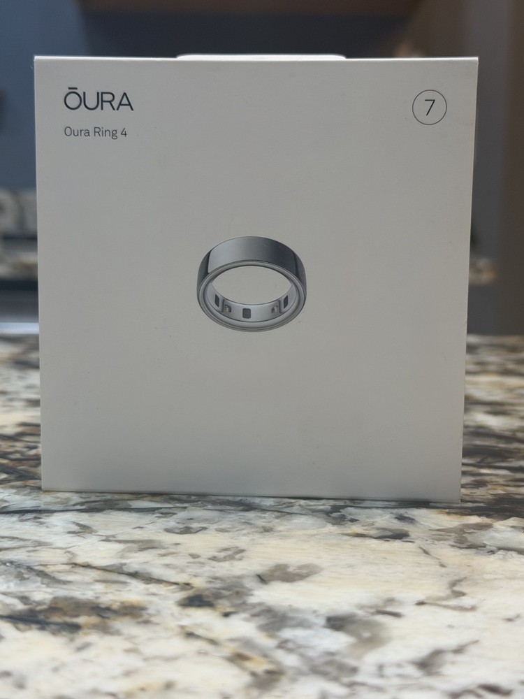 Oura Ring Gen 4 size 7 silver