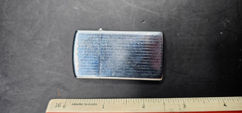 Zippo Lighter Chrome with Pin Stripping - READ