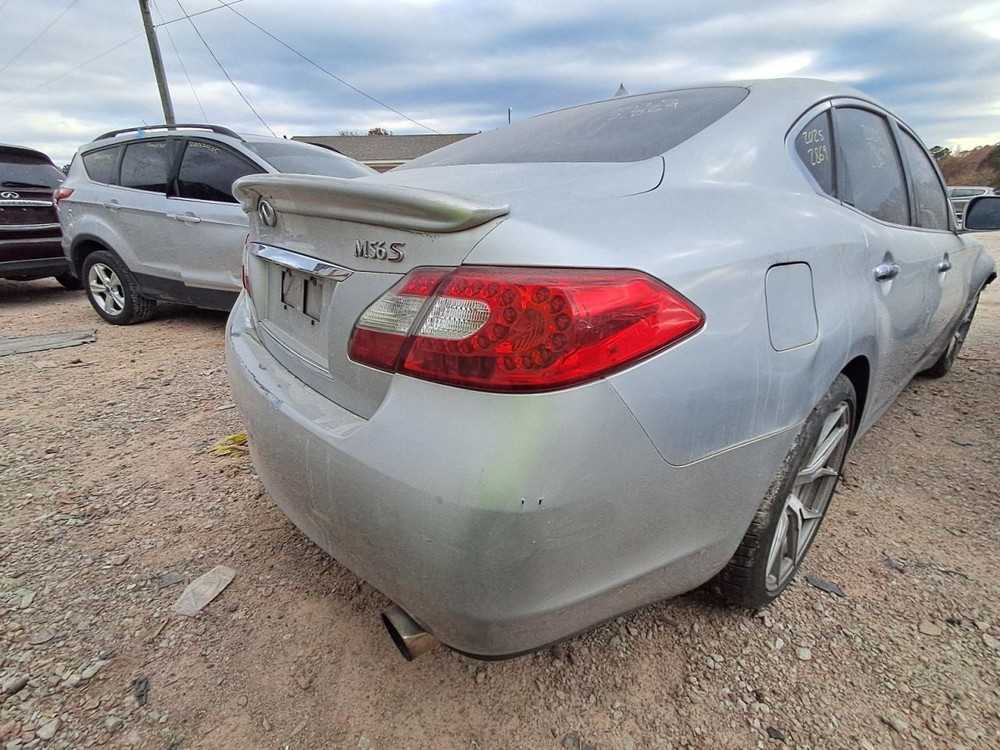 M56 2012 Seat Rear 2655377