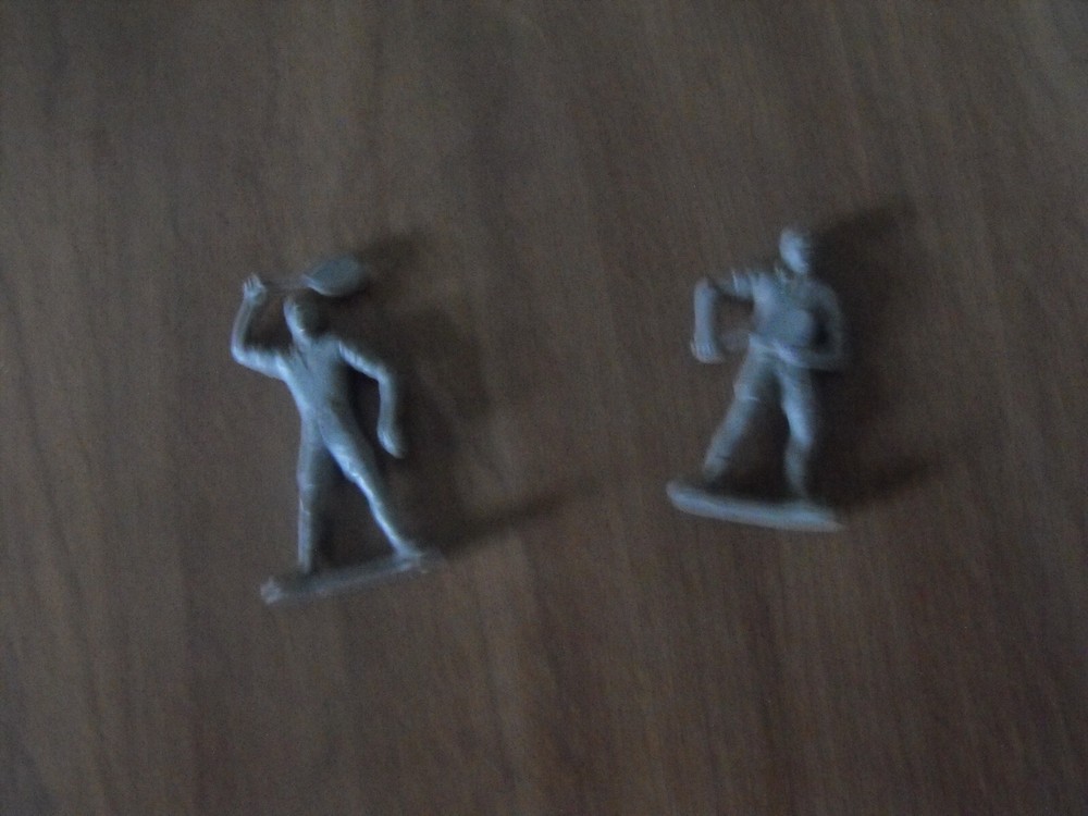 Two Tennis Player Figures for Model Railroad Layout