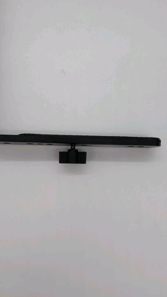 Quick Flip 350 (310-635) Flash Bracket for medium Format Cameras