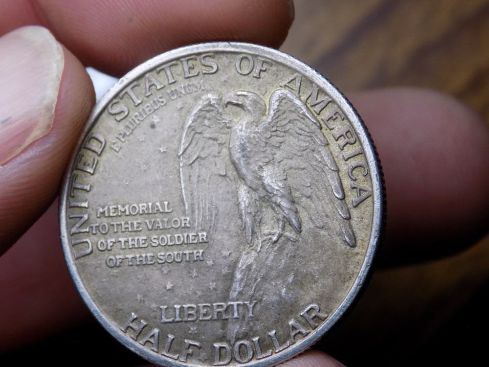 STONE MOUNTAIN COMMERATIVE SILVER HALF DOLLAR 1925 ORIGINAL AU/BU TONER!