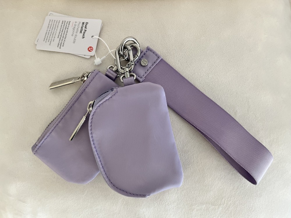 [NWT] Lululemon Dual Pouch Wristlet (Violet)