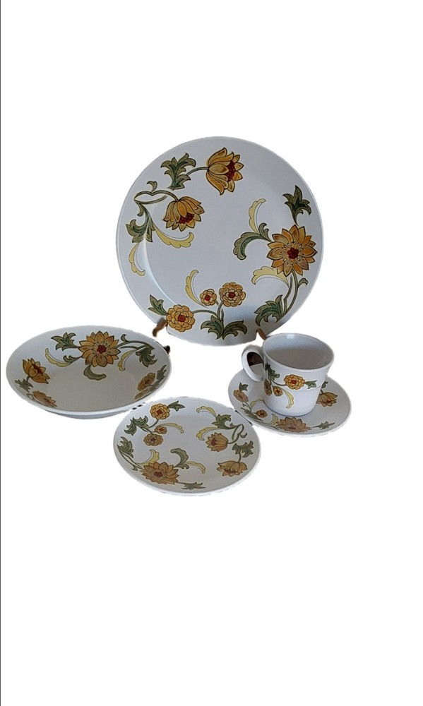 NORITAKE PROGRESSION  "ALOHA" 5PC PLACE SETTING DINNERWARE