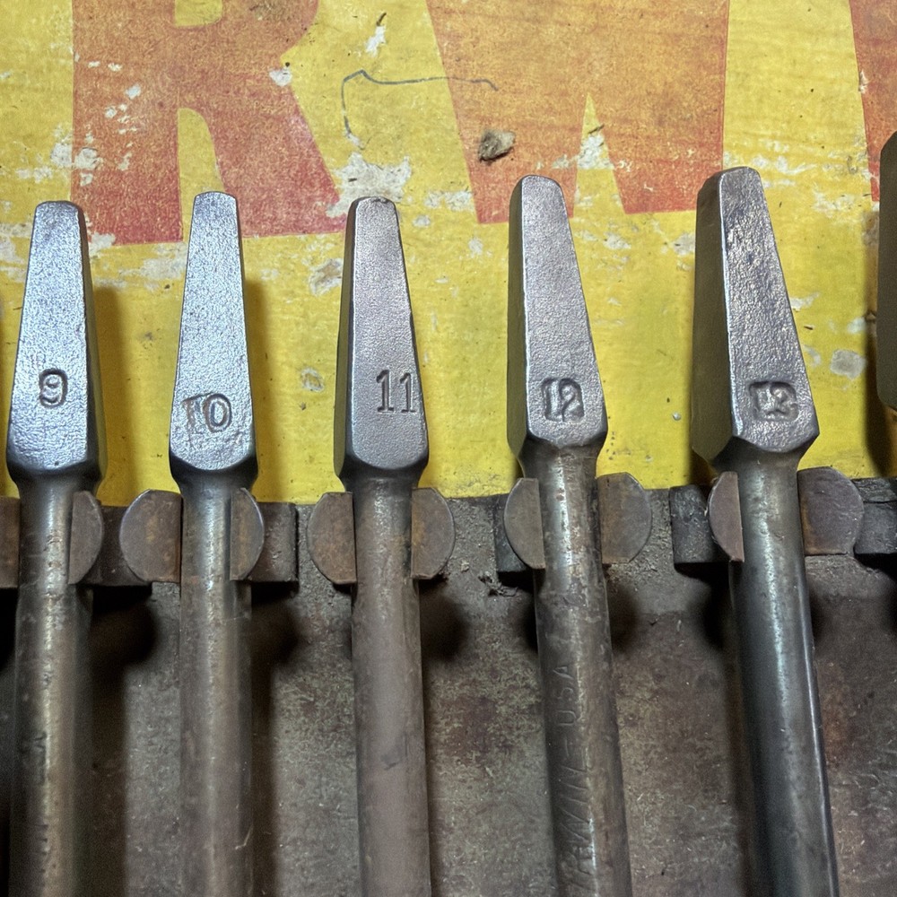 Vintage Irwin The Original Solid Center Auger Drill Bit Metal Display + 13 Bits