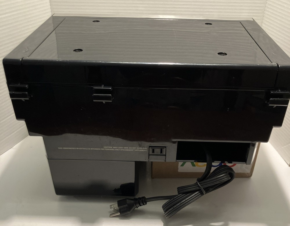 Black & Decker Spacemaker SDC850 Under Cabinet 8 Cup Coffee Maker - EUC -READ