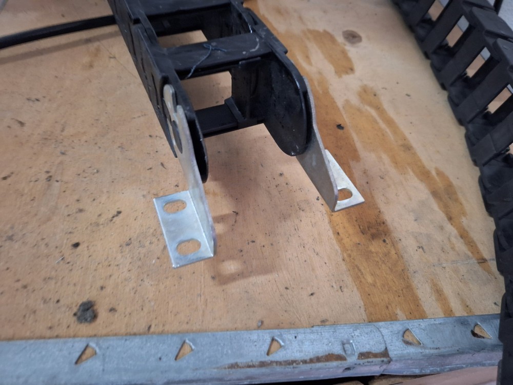 Cable Carrier - IGUS