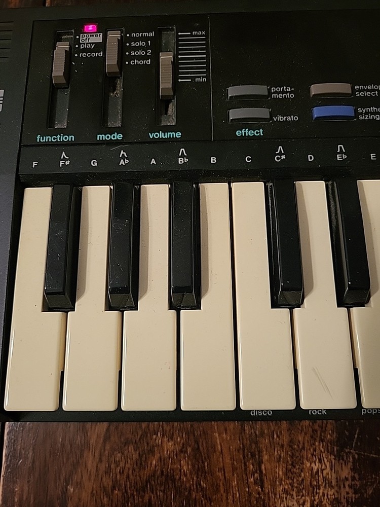 Vintage Casio SK-1 32-Key Sampling Keyboard Black Synth; Plays Needs Some Repair