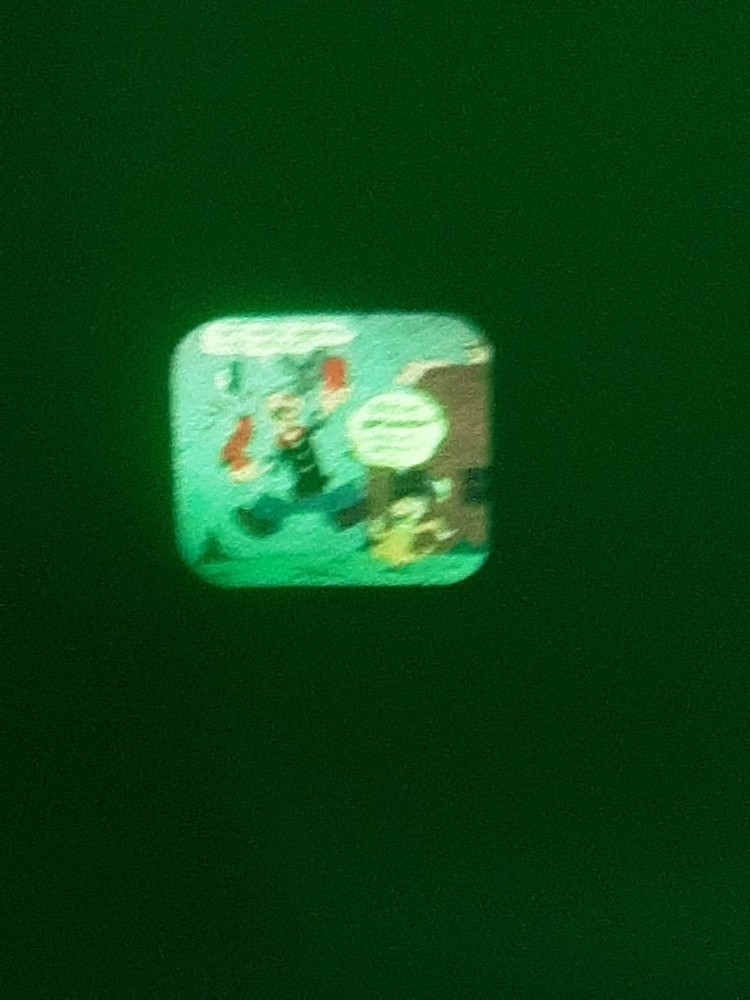 VIEW-MASTER Projector w/3 Complete Packs -Popeye, Peanuts, Daniel Boone Working