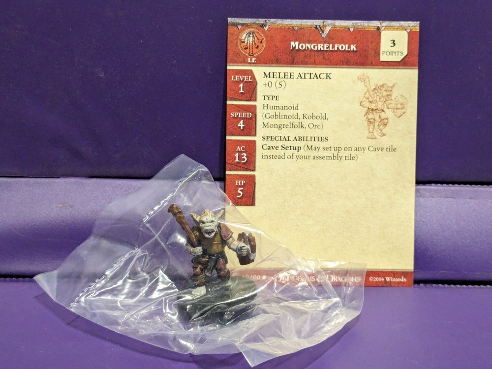 D&D miniatures Aberrations MONGRELFOLK #40 with stat card