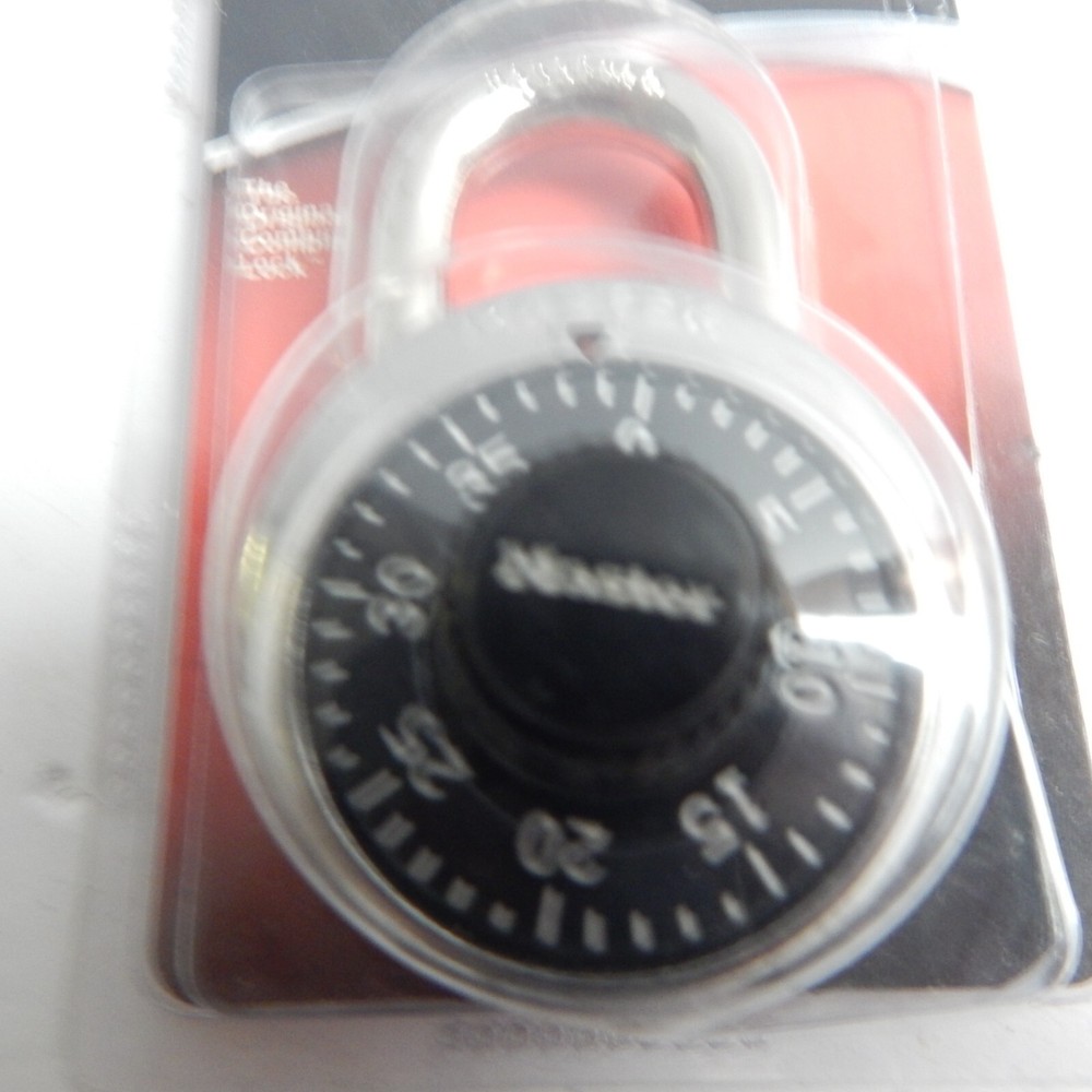 NEW MASTER 3/4" COMBINATION PADLOCK 1500D Tough Under Fire
