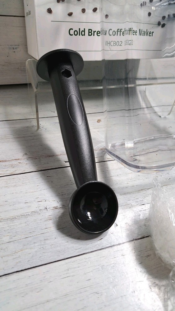 Compact Cold Brew Coffee Maker, 40oz Iced Tea and Coffee Maker Brewer Missing