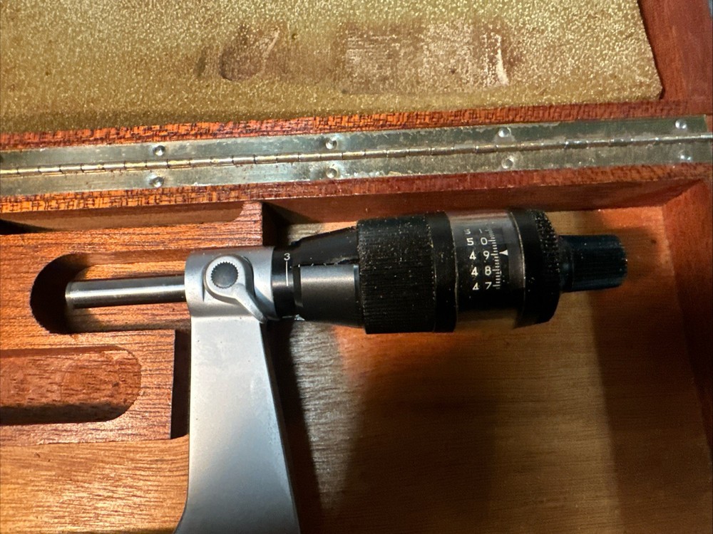 Brown & Sharpe 3”-4” 40-10 Micrometer