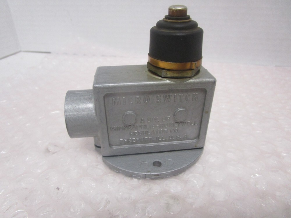 NEW MICRO SWITCH BZV-2RN2 HONEYWELL MICRO SWITCH