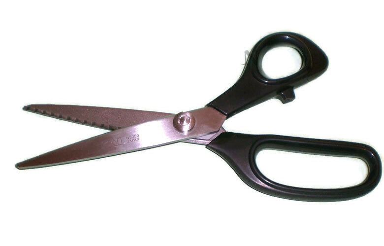 KAI 8" 2200MM PINKING SHEARS SCISSORS #N5350