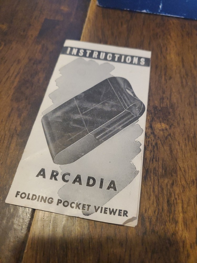 Vintage Arcadia Commander Viewer Pocket-Size Self-Light with Box and Instruction