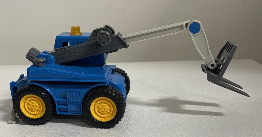 Battat DRIVEN Forklift with Light & Sound Works